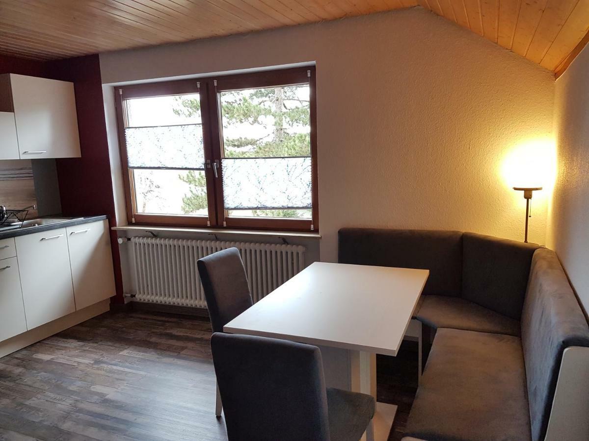 Haus Bella Lägenhet Löffingen Exteriör bild